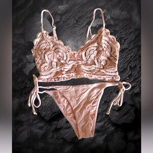 Women’s swim set 👙🫶🏻
